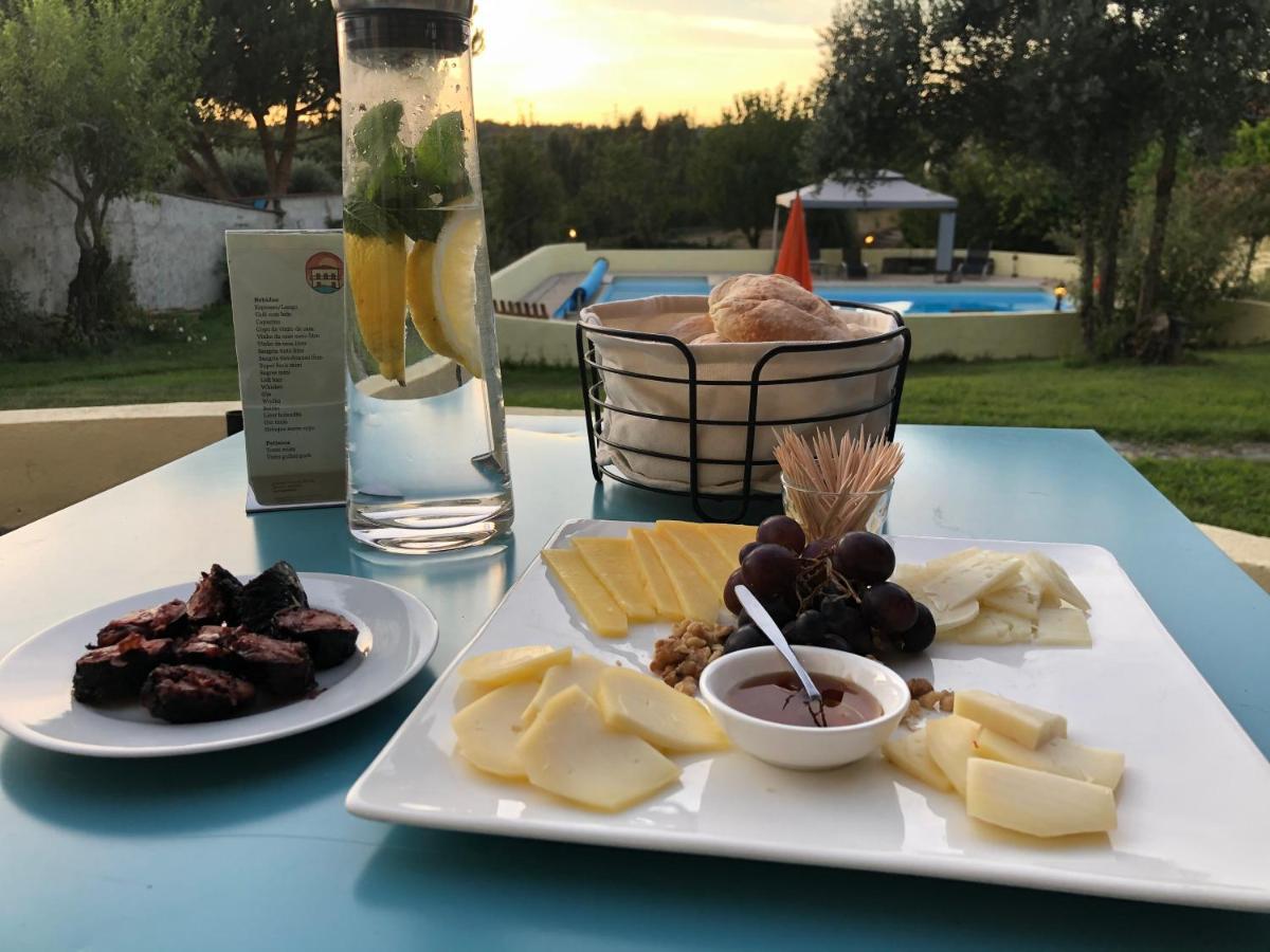 Apartament A Casa Amarela Pinheiro de Coja Zewnętrze zdjęcie