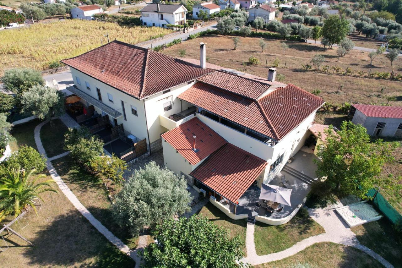 Apartament A Casa Amarela Pinheiro de Coja Zewnętrze zdjęcie